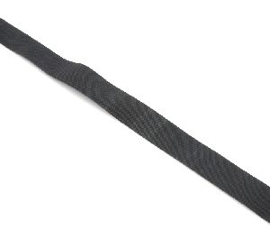Pakning mellom framskjerm og sidepanel